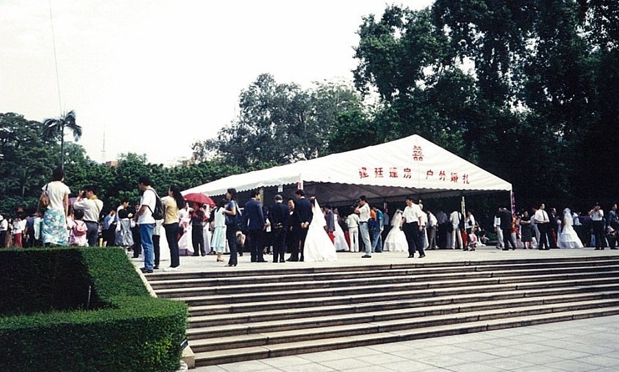 婚禮篷房租賃-2002第四屆廣州國(guó)際集體婚禮